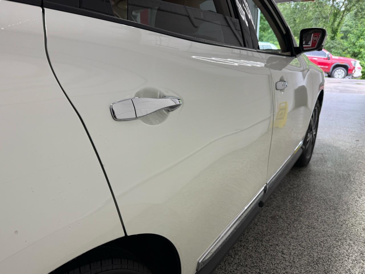 Nissan Pathfinder  2018