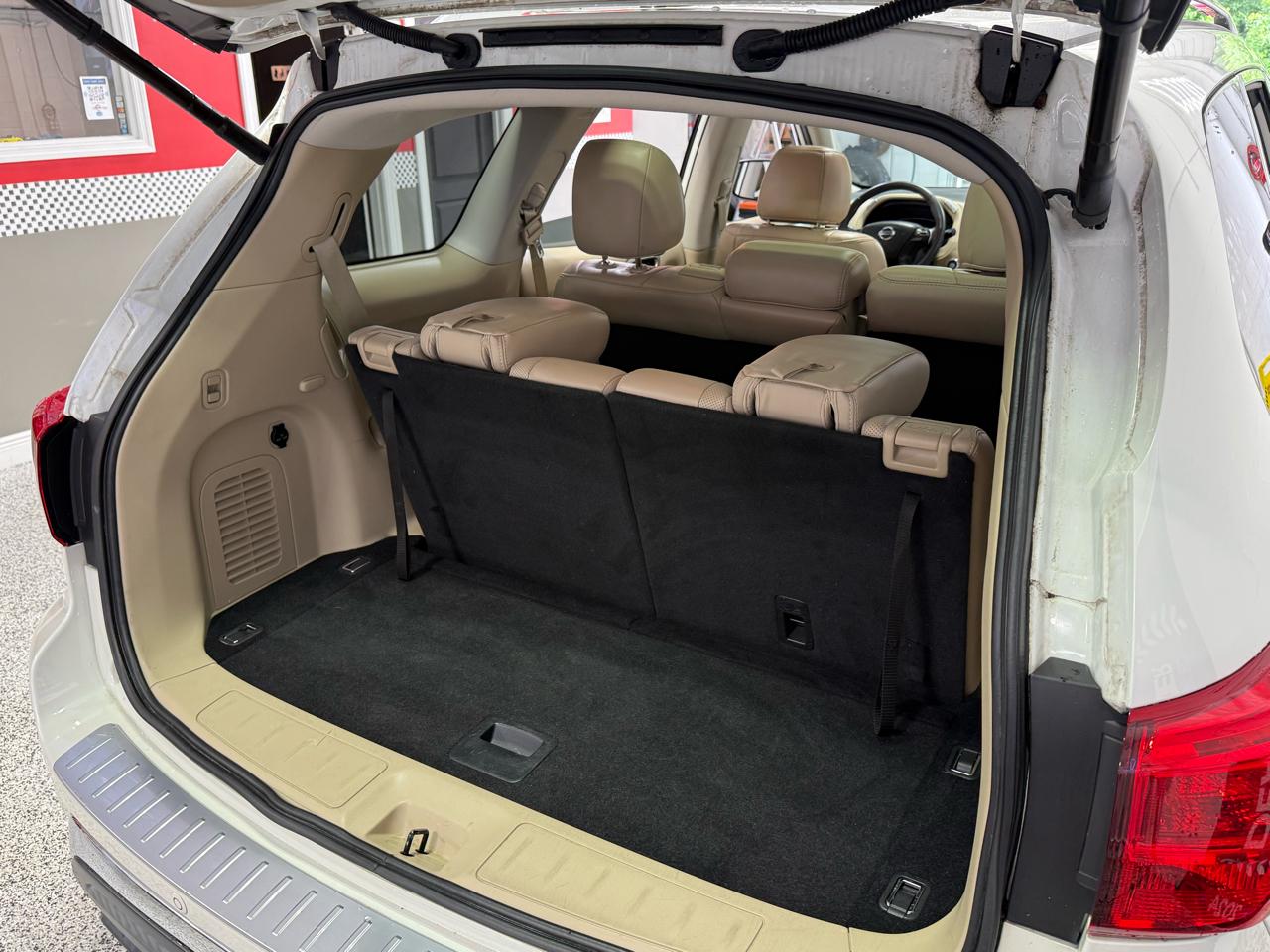 Nissan Pathfinder  2018