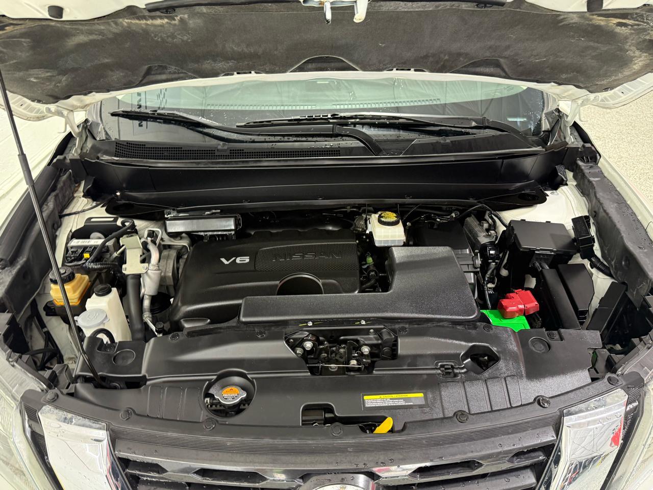 Nissan Pathfinder  2018