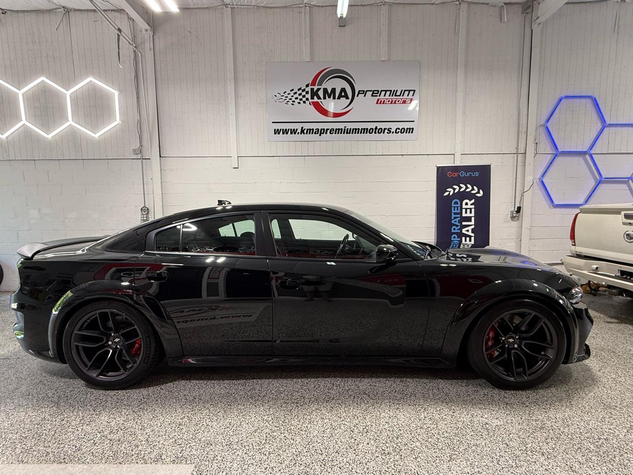 Dodge Charger  2020