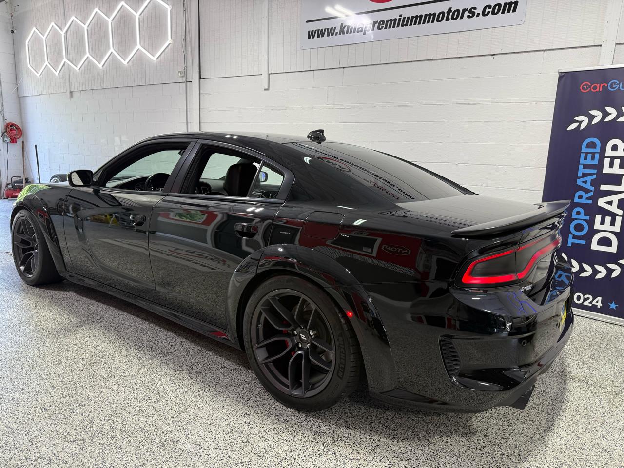 Dodge Charger  2020