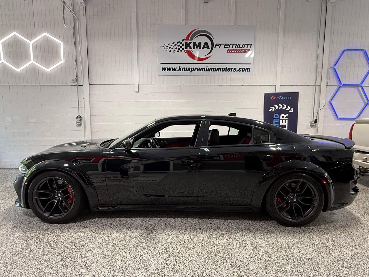 Dodge Charger  2020