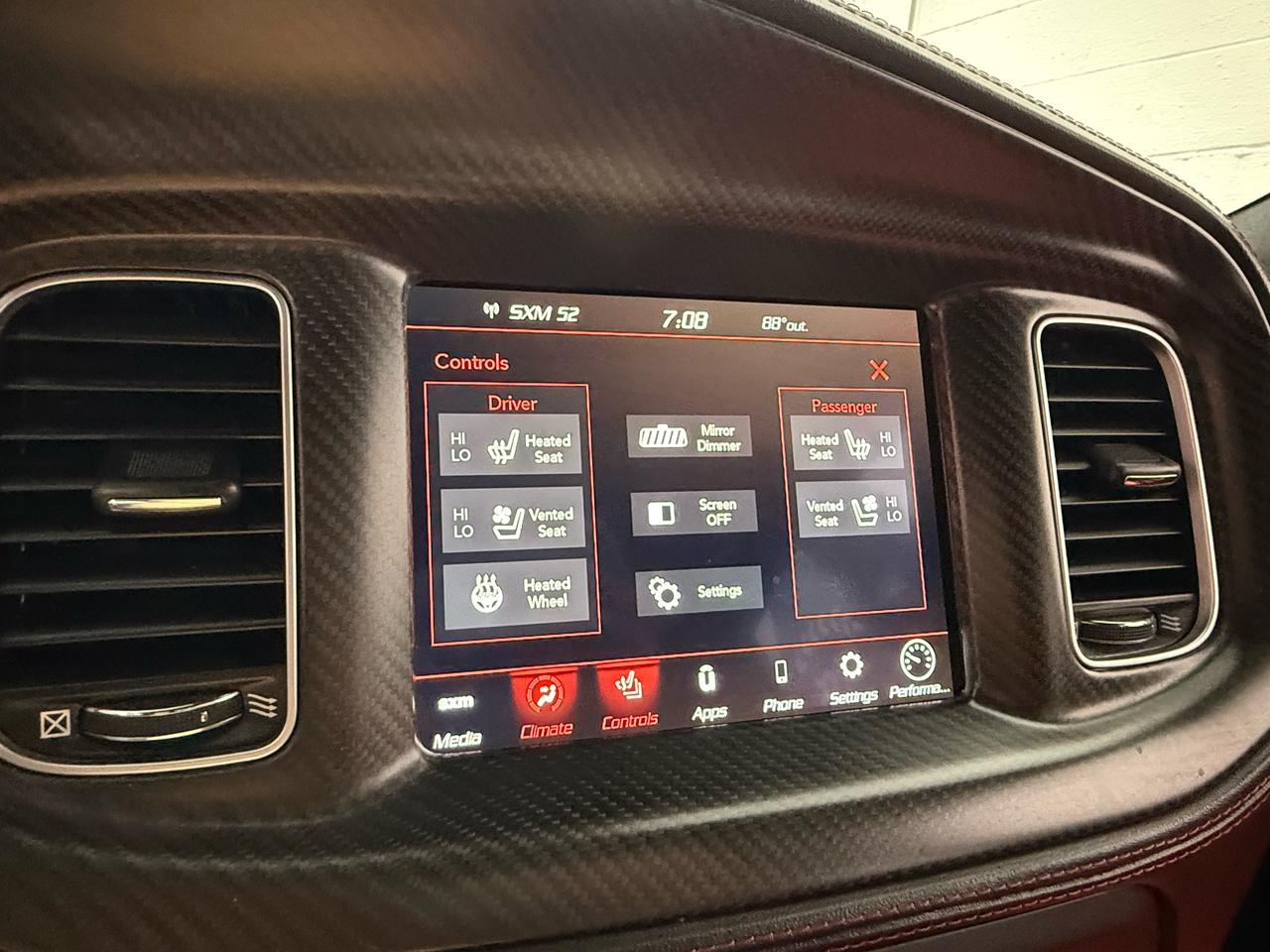 Dodge Charger  2020