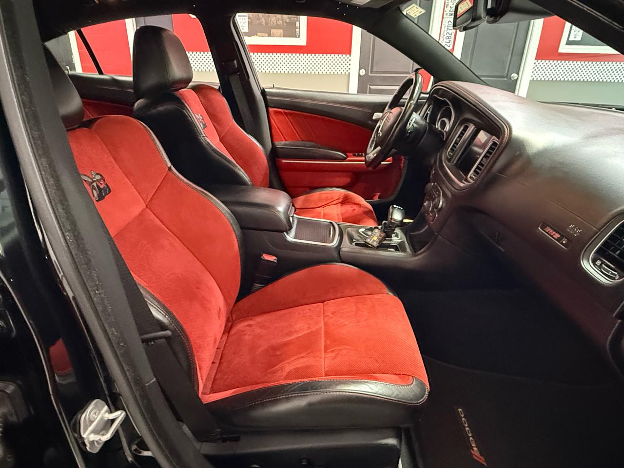 Dodge Charger  2020
