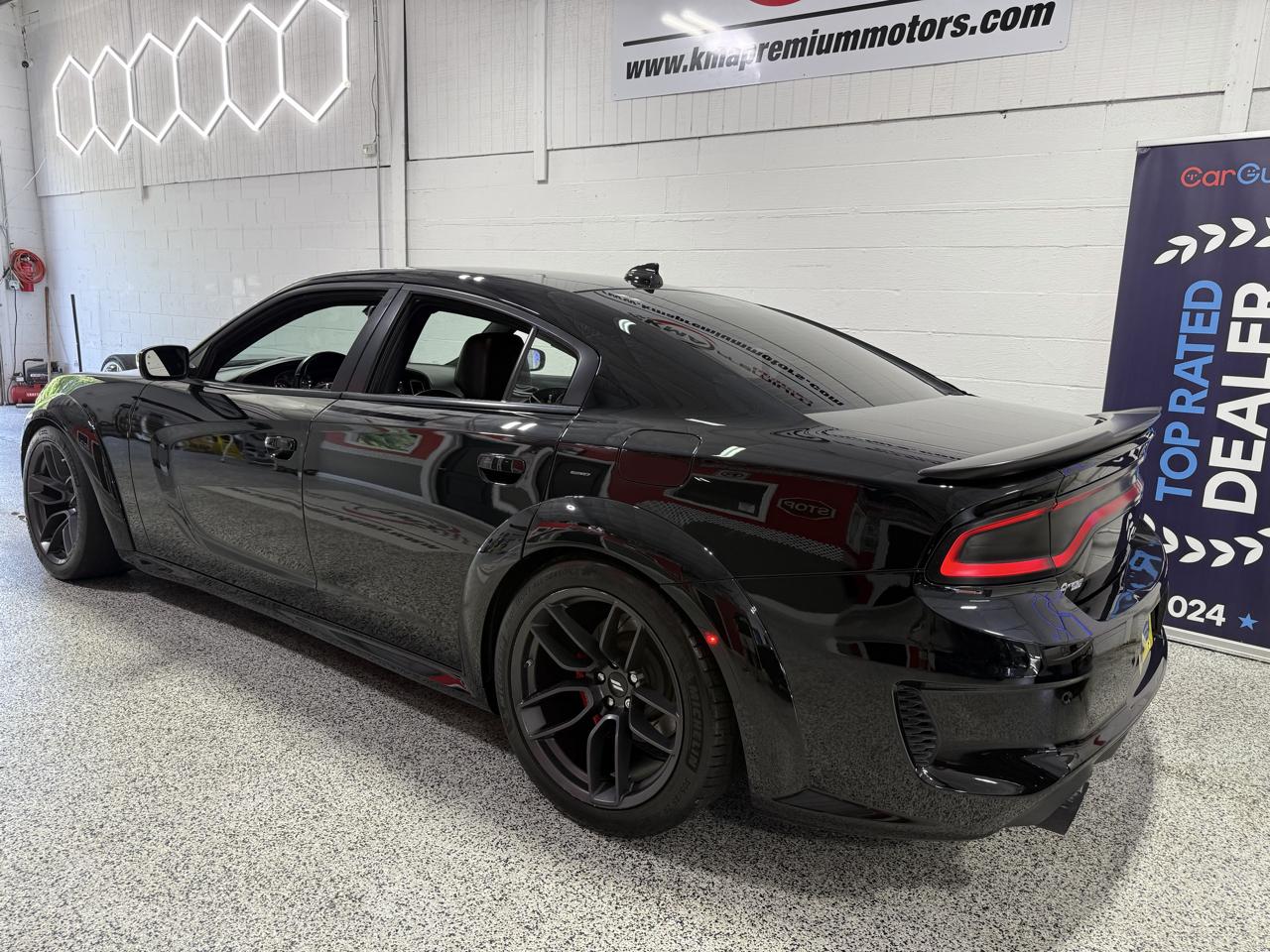 Dodge Charger  2020