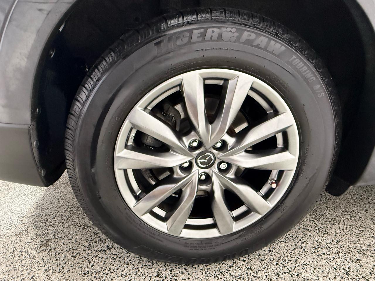 Mazda CX-9  2019