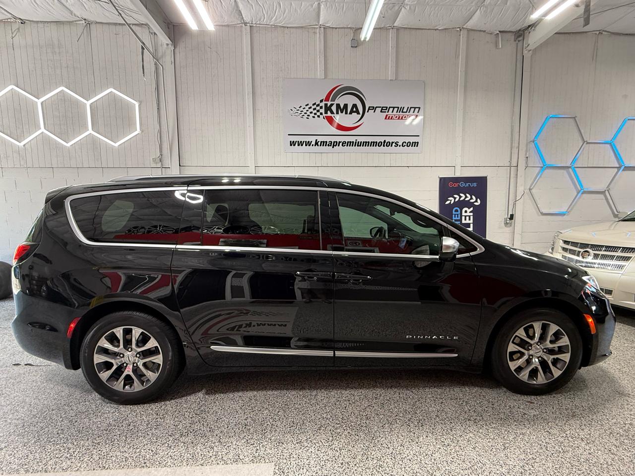 Chrysler Pacifica  2025