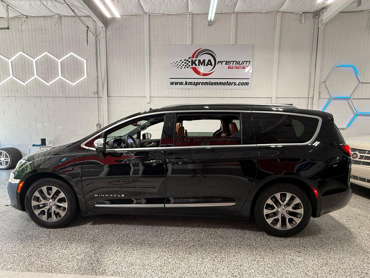 Chrysler Pacifica  2025