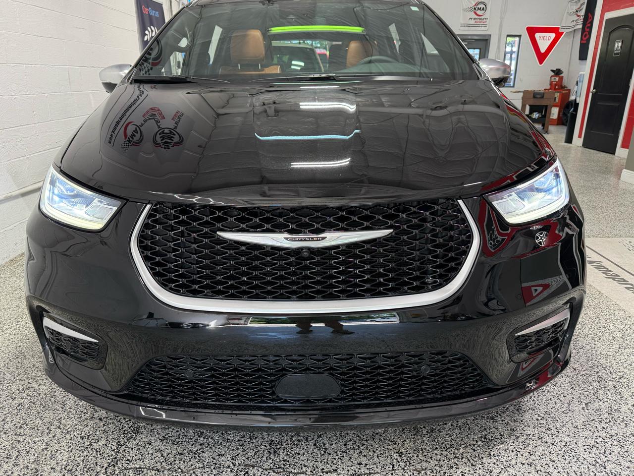 Chrysler Pacifica  2025