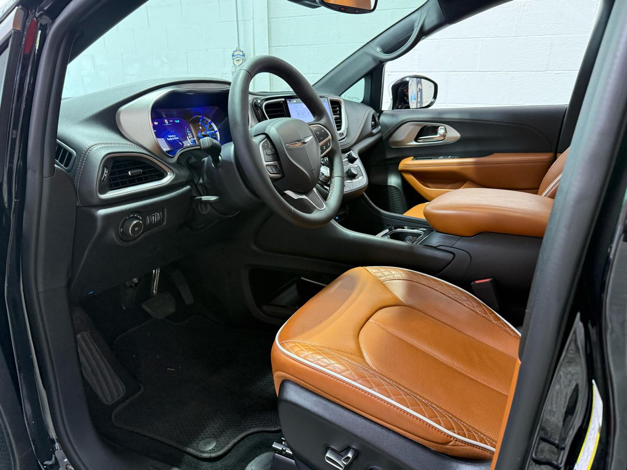 Chrysler Pacifica  2025