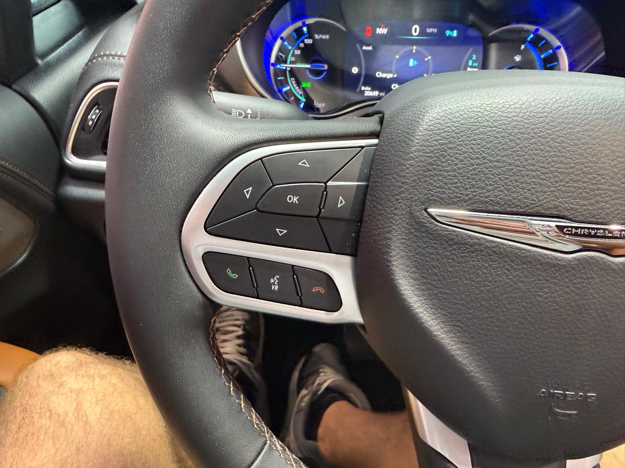 Chrysler Pacifica  2025