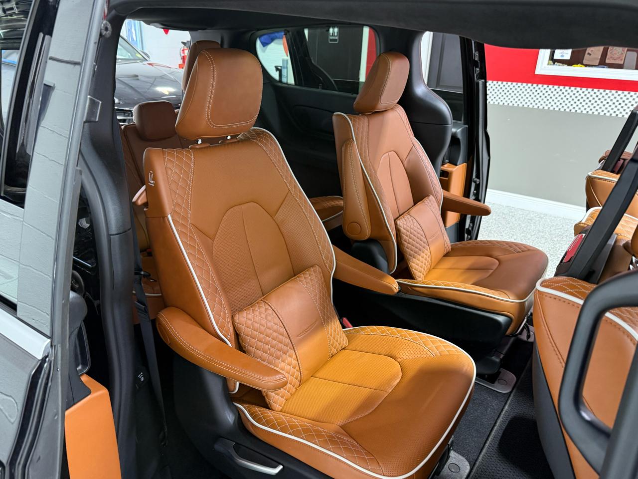Chrysler Pacifica  2025
