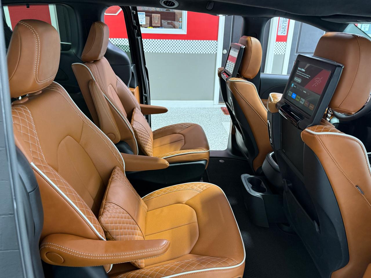Chrysler Pacifica  2025