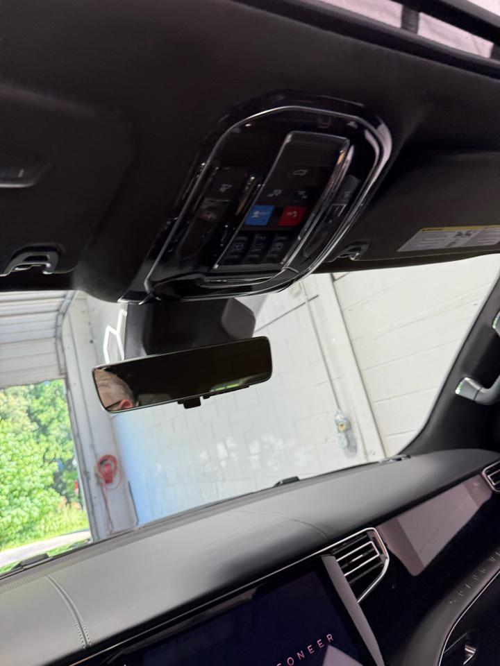 Jeep Grand Wagoneer L  2024