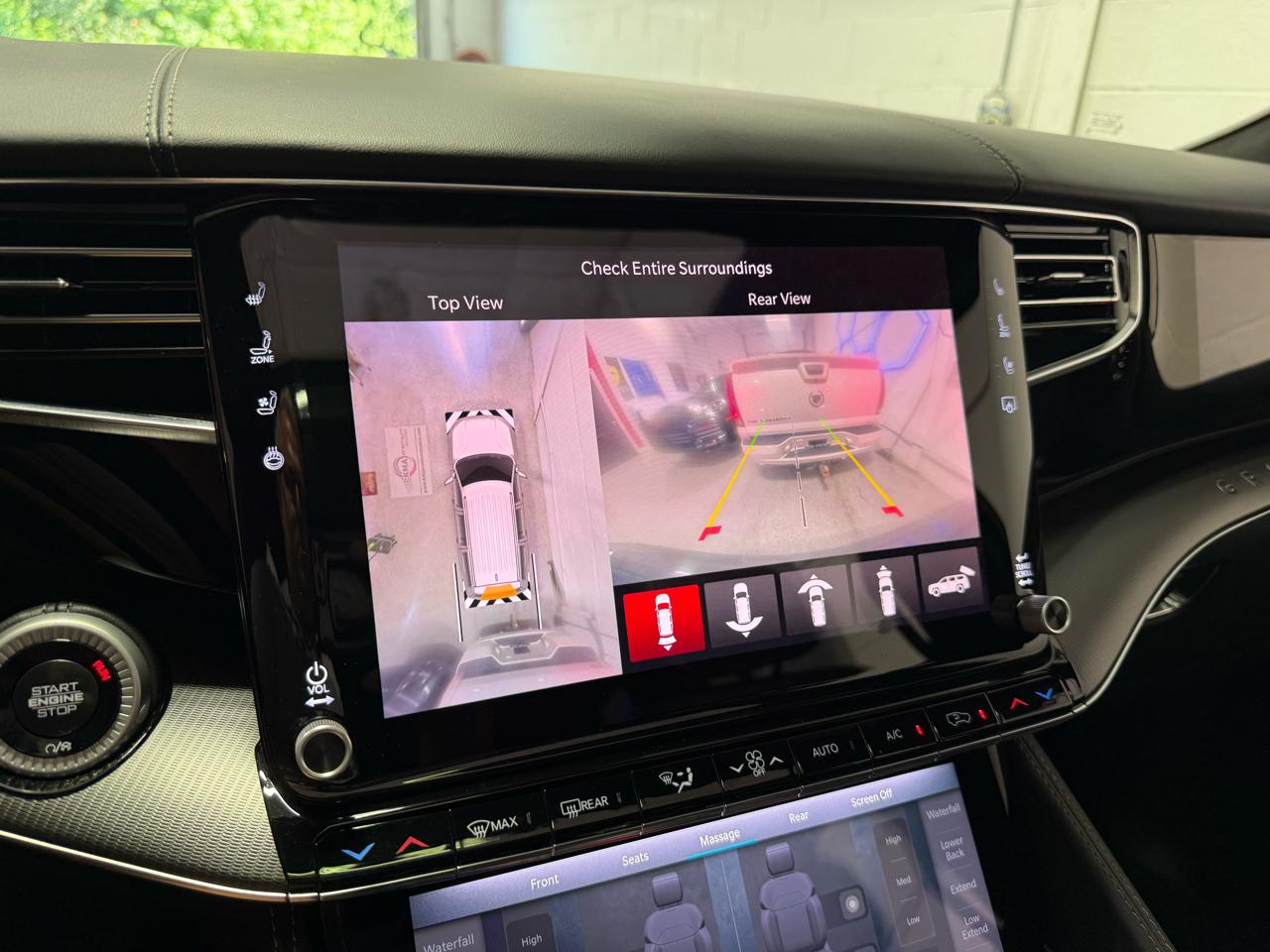 Jeep Grand Wagoneer L  2024