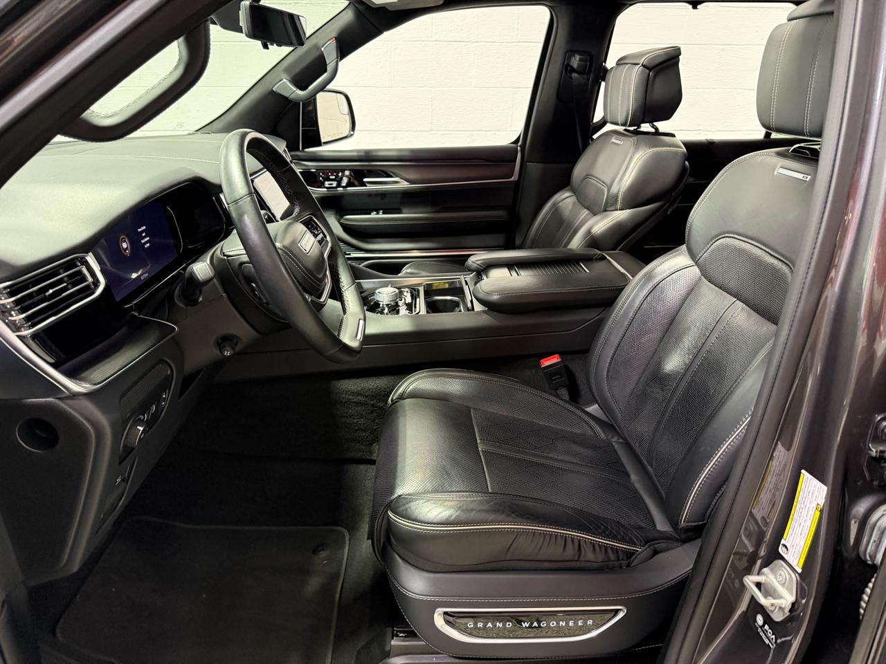 Jeep Grand Wagoneer L  2024