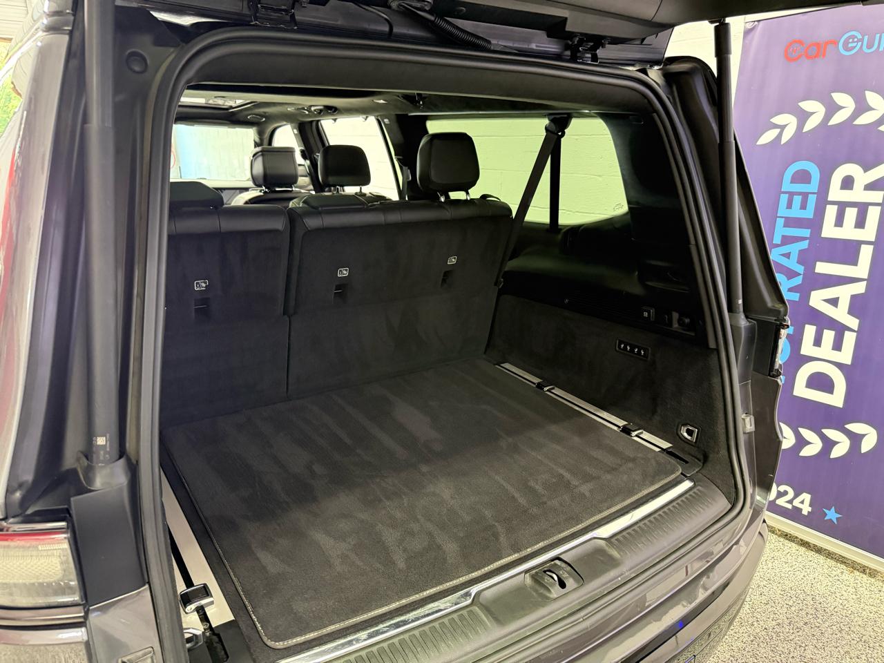 Jeep Grand Wagoneer L  2024
