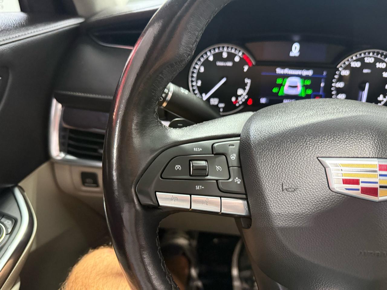 Cadillac XT4  2023