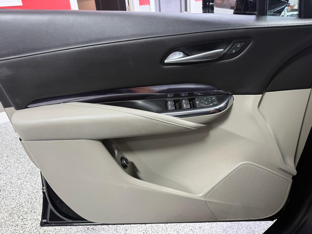 Cadillac XT4  2023