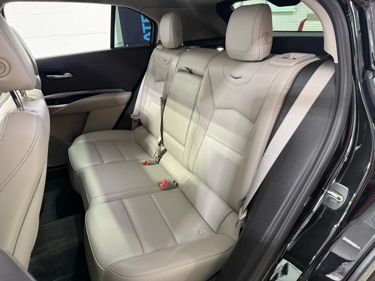 Cadillac XT4  2023