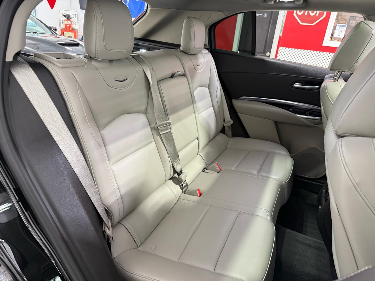 Cadillac XT4  2023