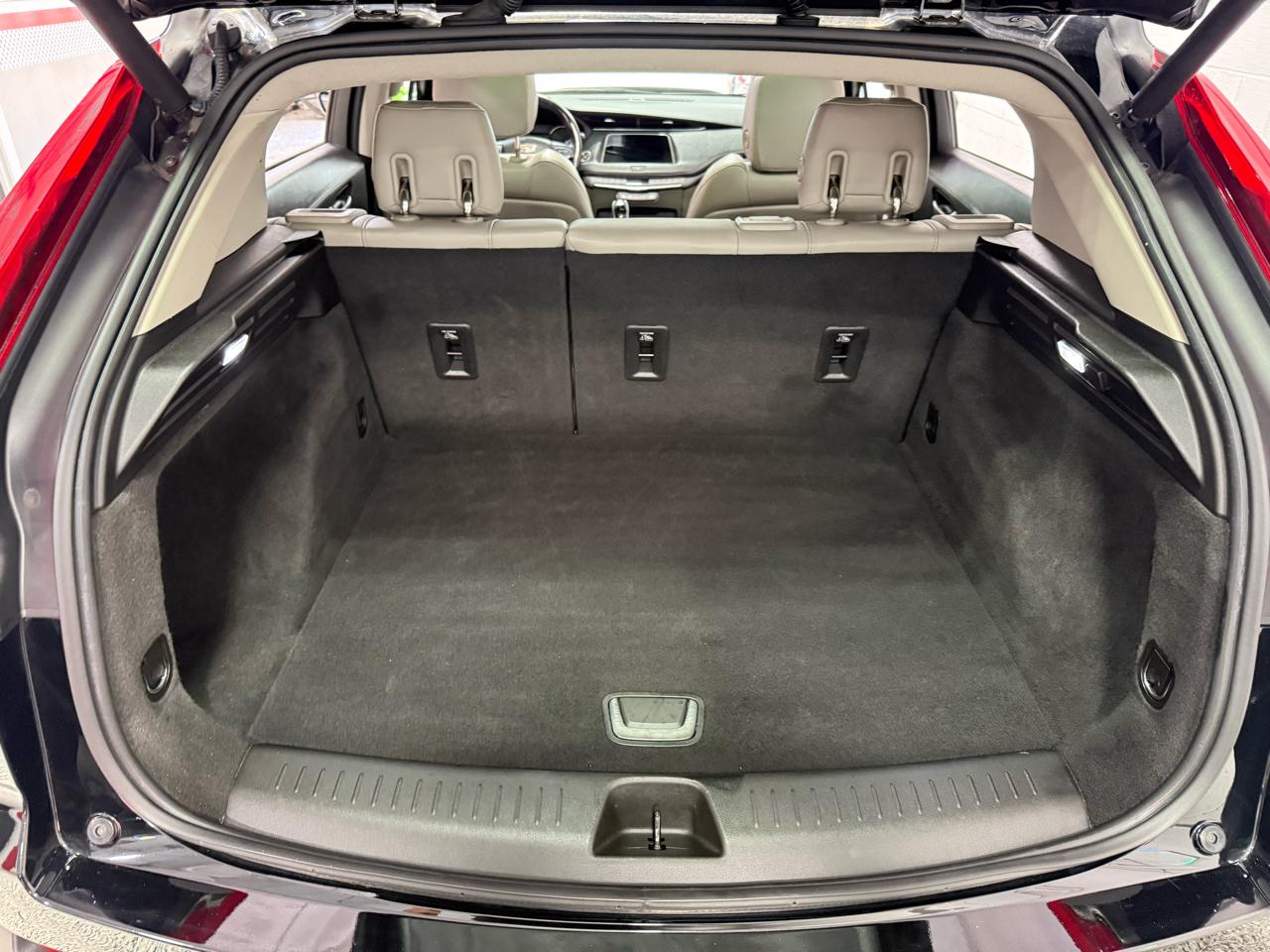 Cadillac XT4  2023
