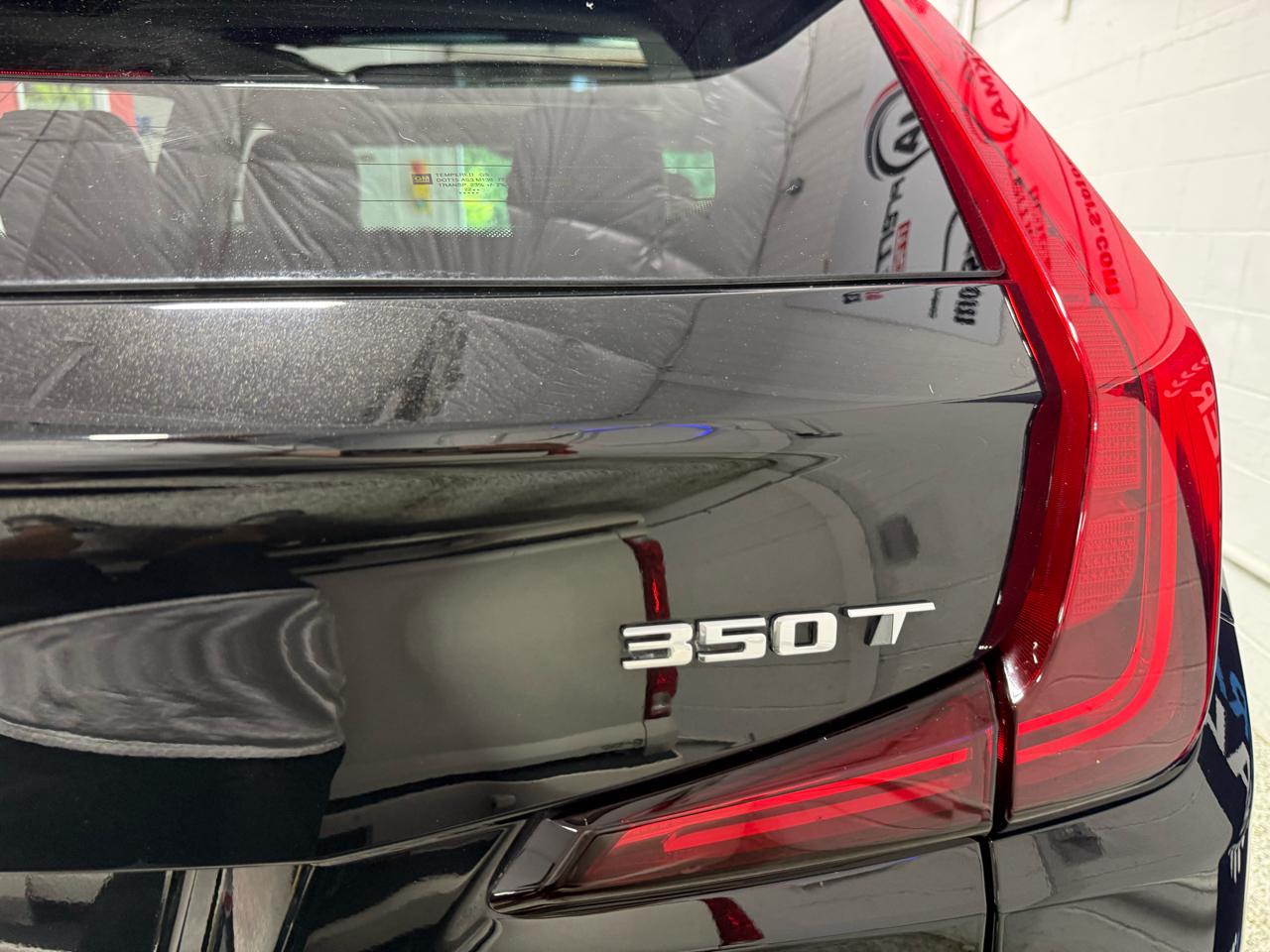 Cadillac XT4  2023