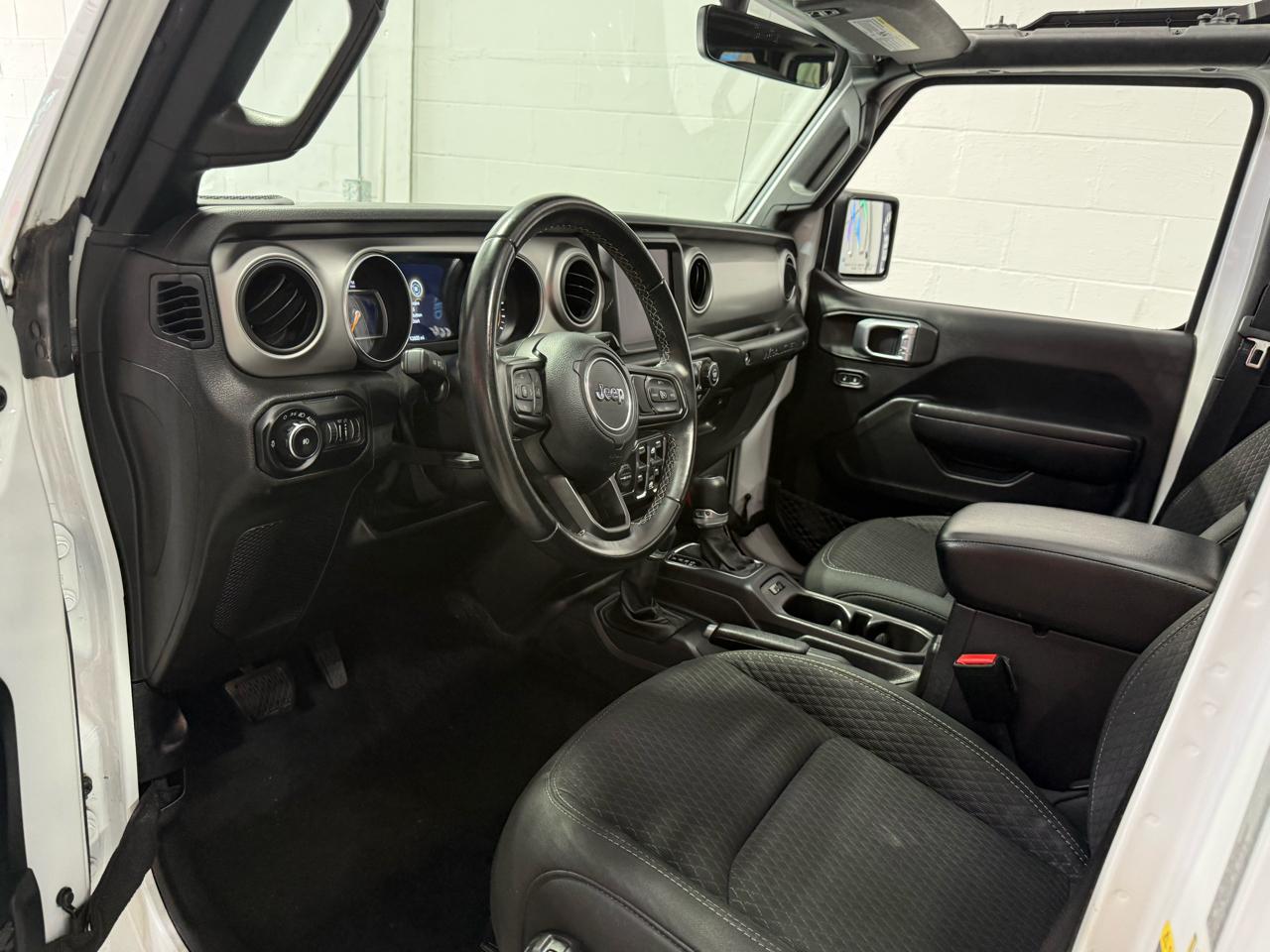 Jeep Wrangler  2021