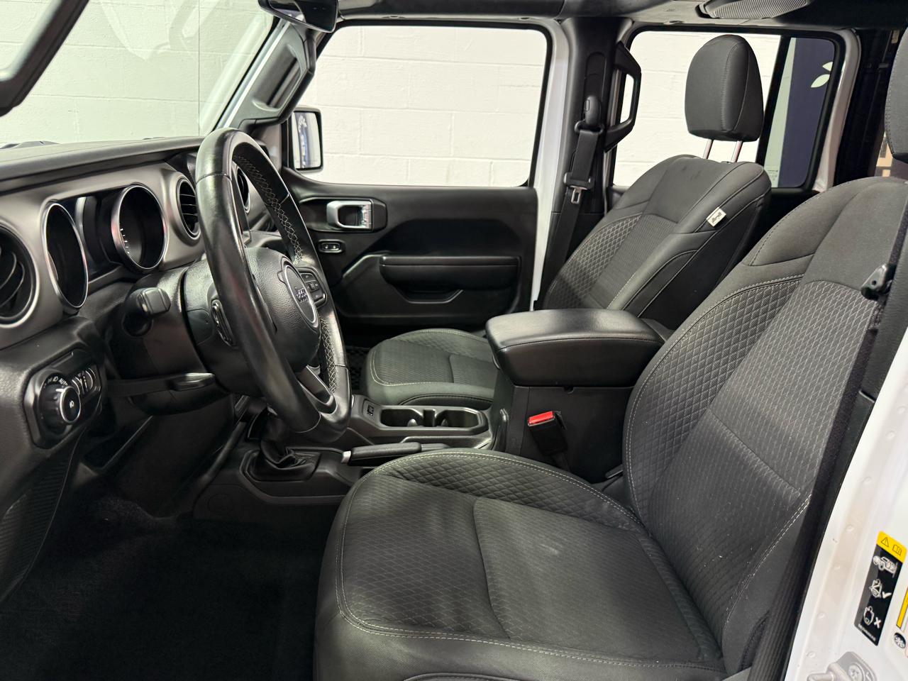 Jeep Wrangler  2021