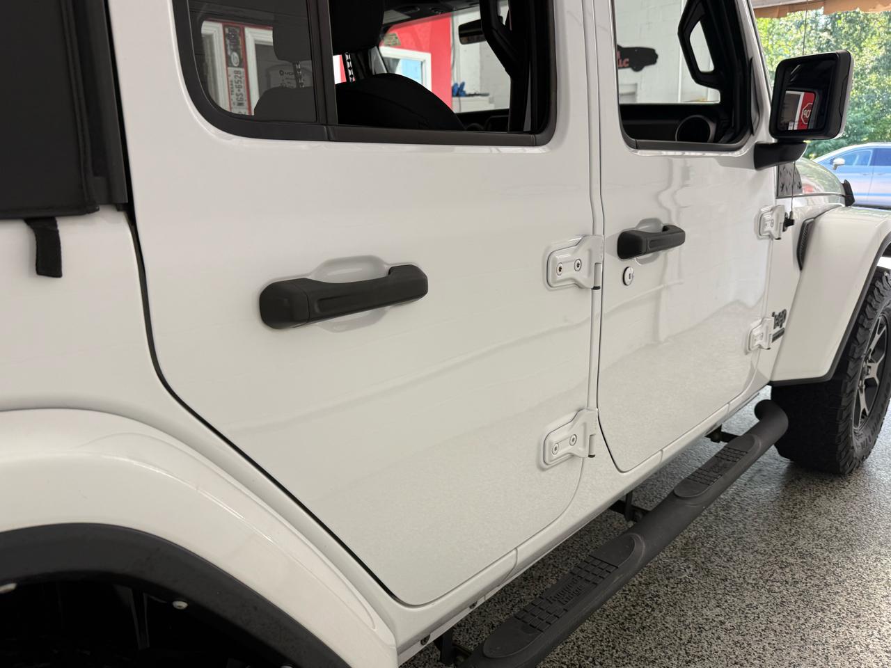 Jeep Wrangler  2021
