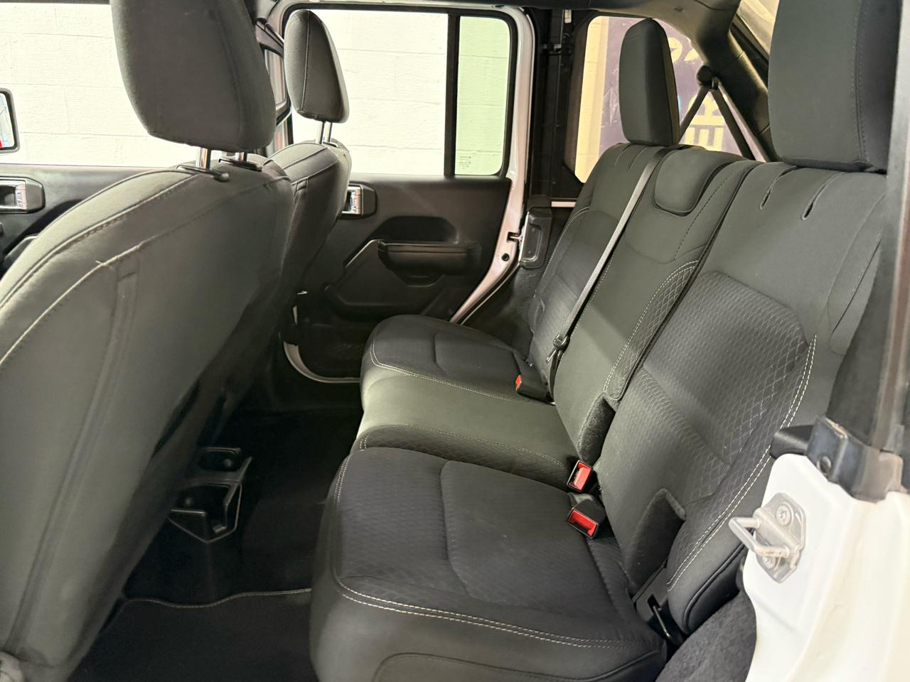 Jeep Wrangler  2021