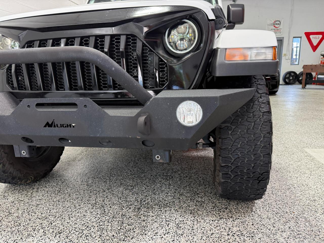 Jeep Wrangler  2021