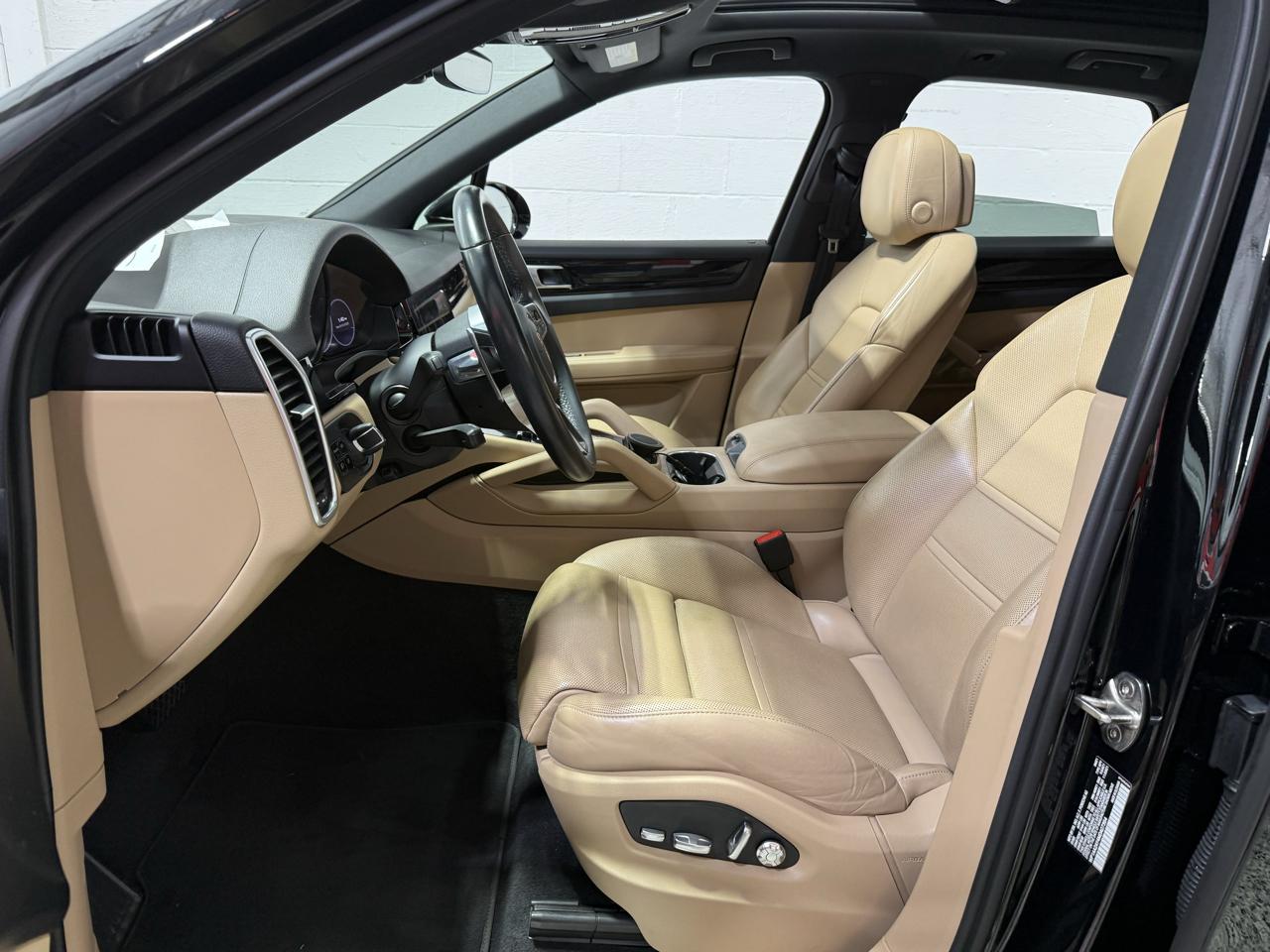 2021 Porsche Cayenne Base - Photo 29