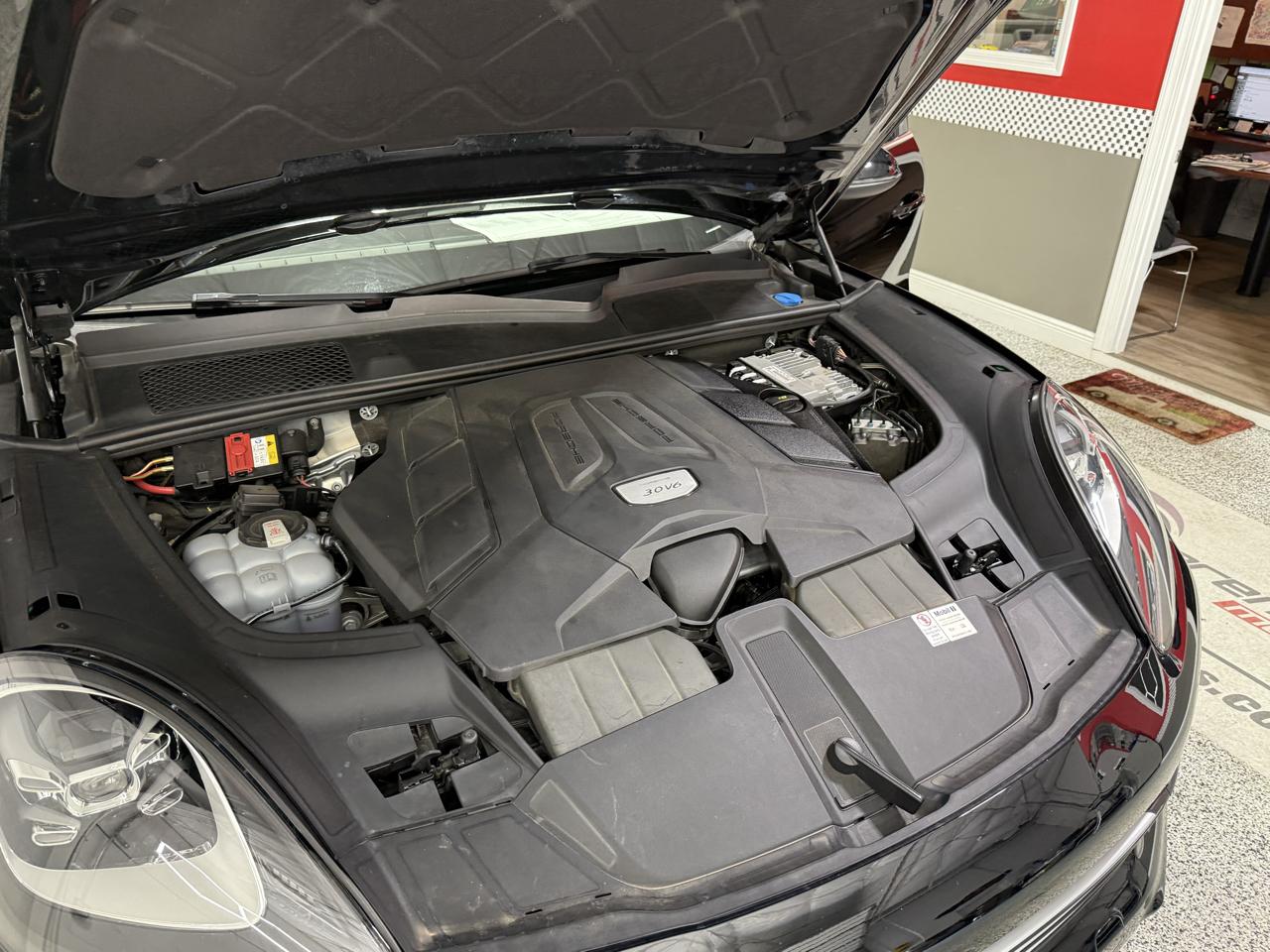 2021 Porsche Cayenne Base - Photo 51