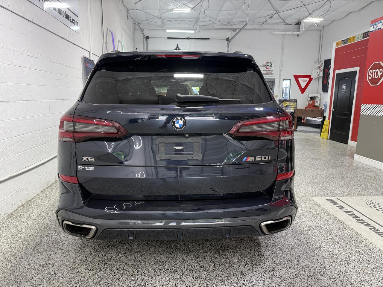 BMW X5 M50i Sports Activity Vehicle 2021
