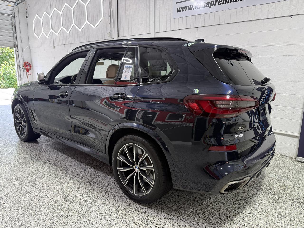 BMW X5 M50i Sports Activity Vehicle 2021