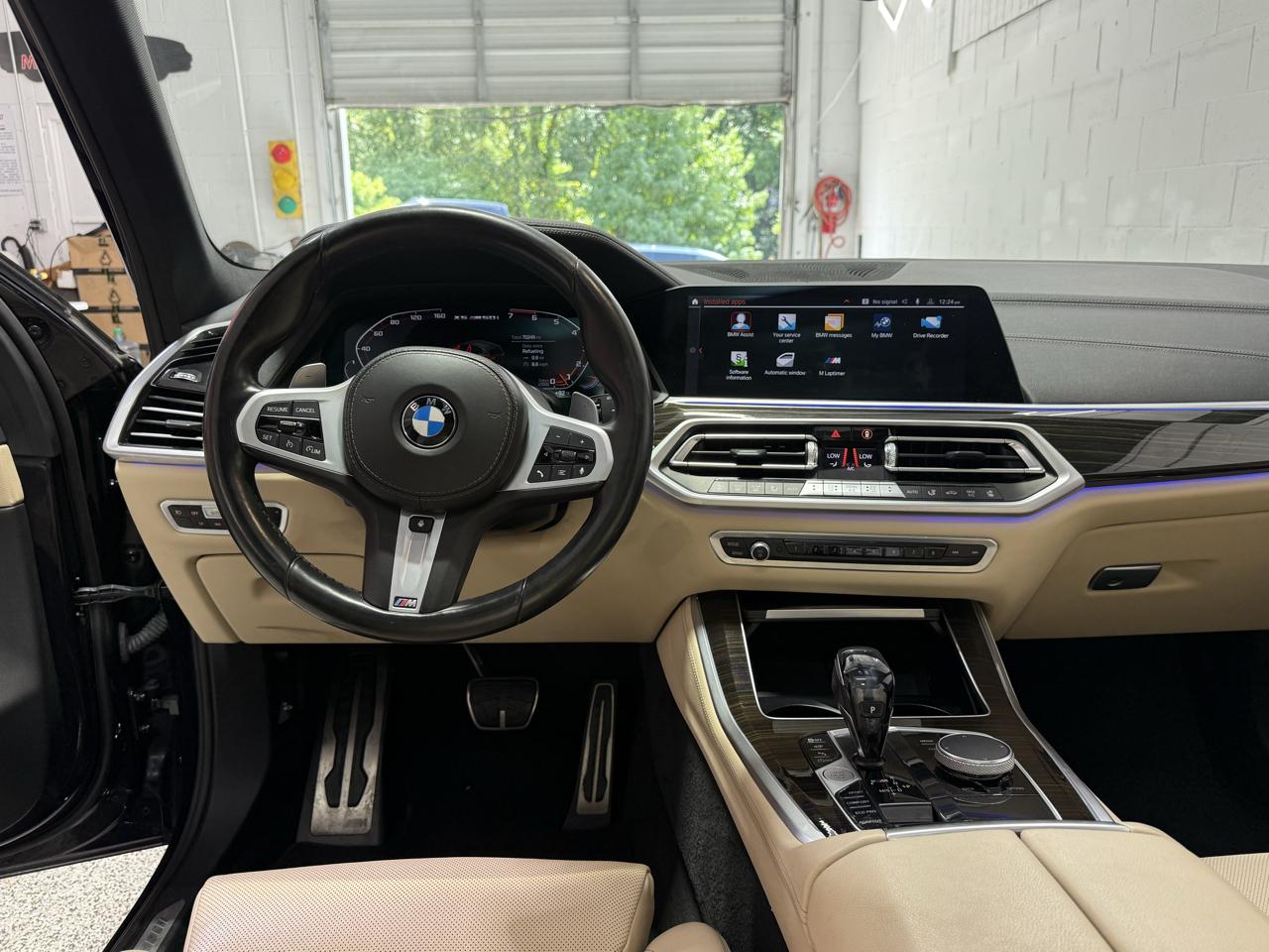 BMW X5 M50i Sports Activity Vehicle 2021