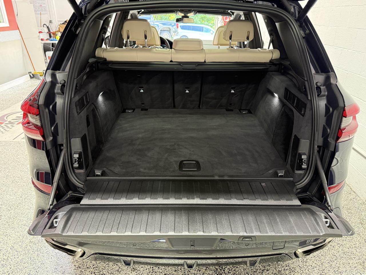BMW X5 M50i Sports Activity Vehicle 2021