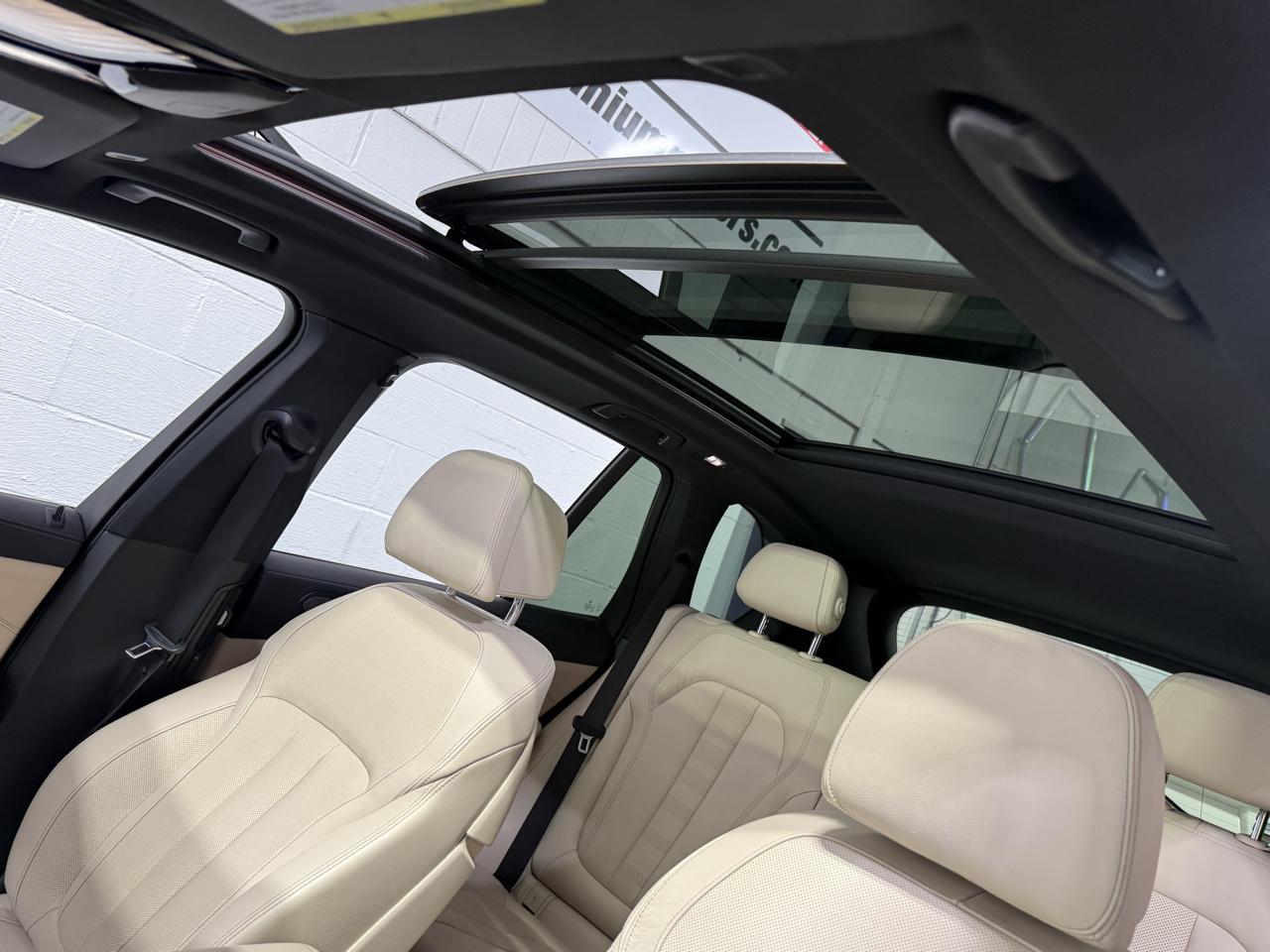 BMW X5 M50i Sports Activity Vehicle 2021