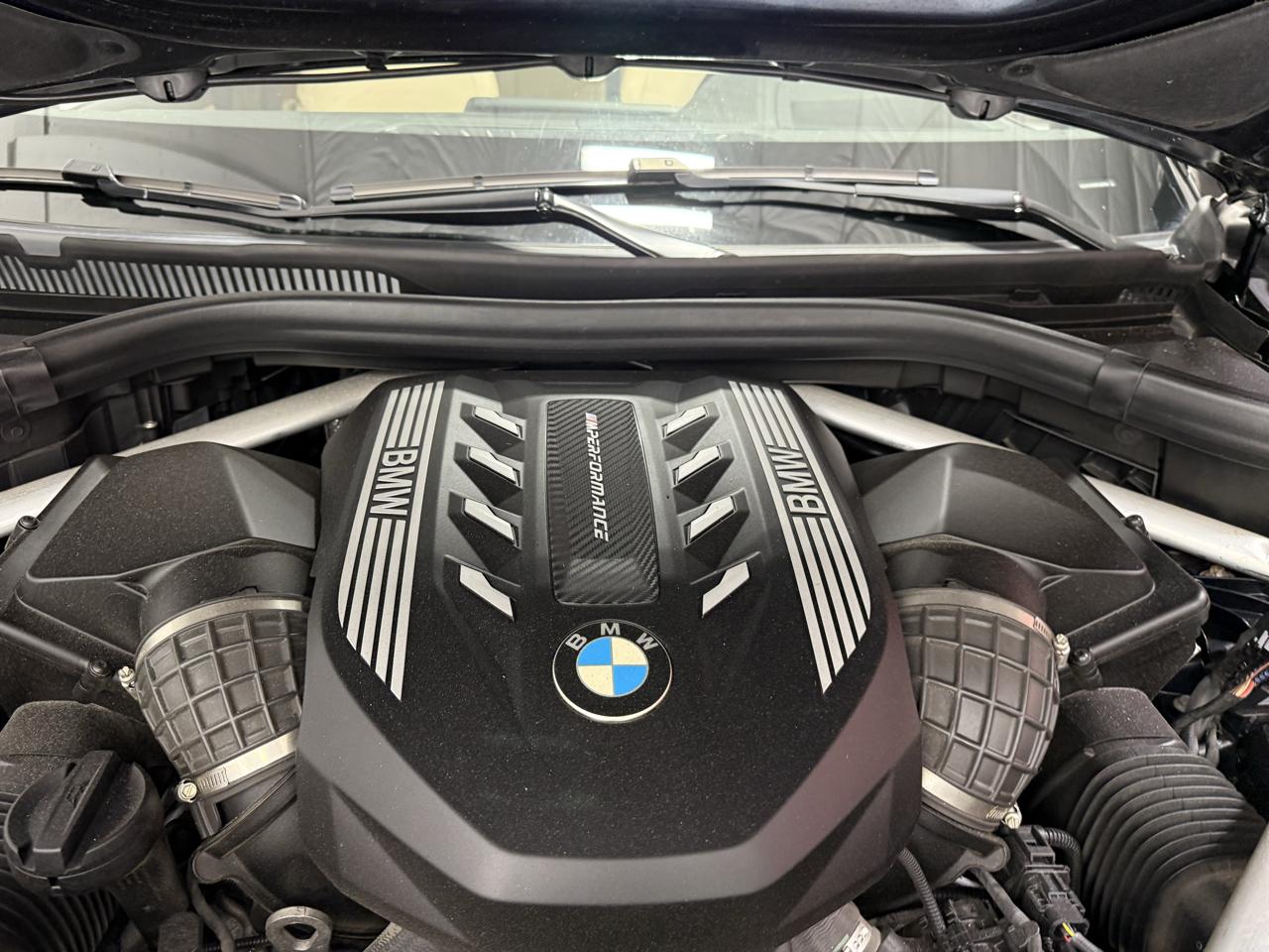 BMW X5 M50i Sports Activity Vehicle 2021
