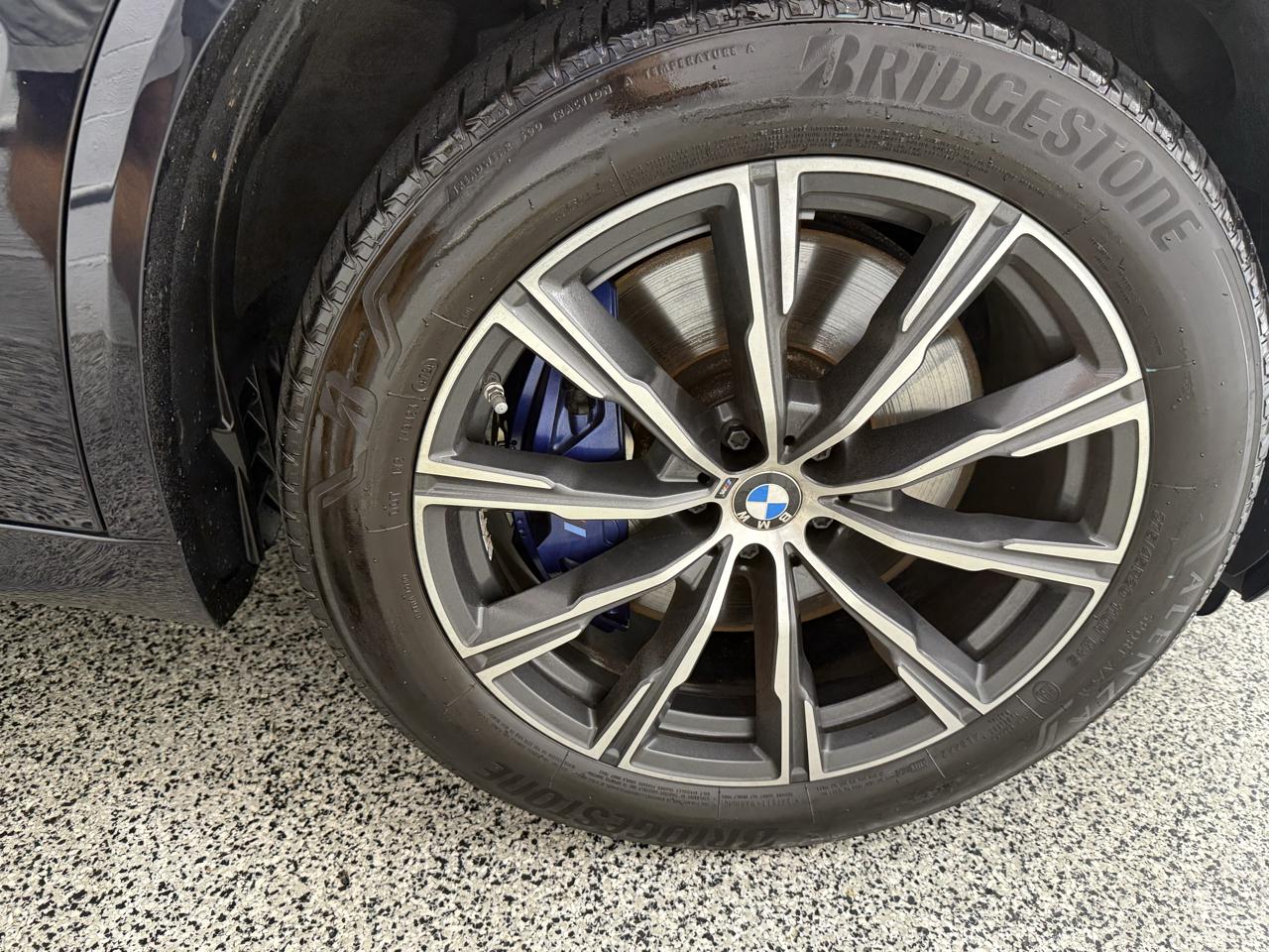 BMW X5 M50i Sports Activity Vehicle 2021