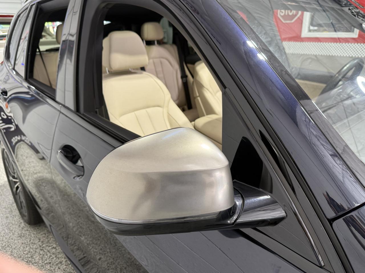 BMW X5 M50i Sports Activity Vehicle 2021