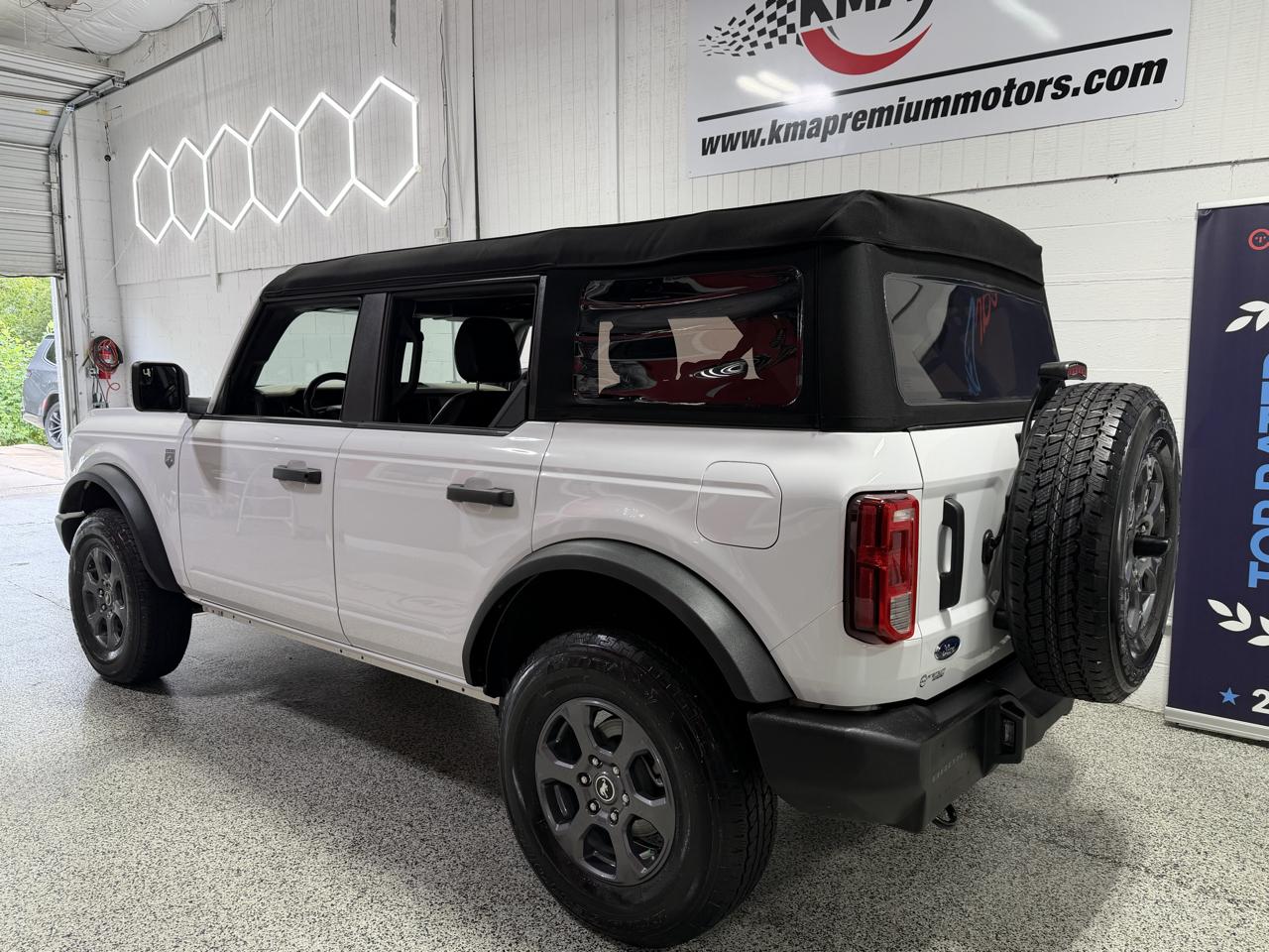 Ford Bronco 4WD  2024