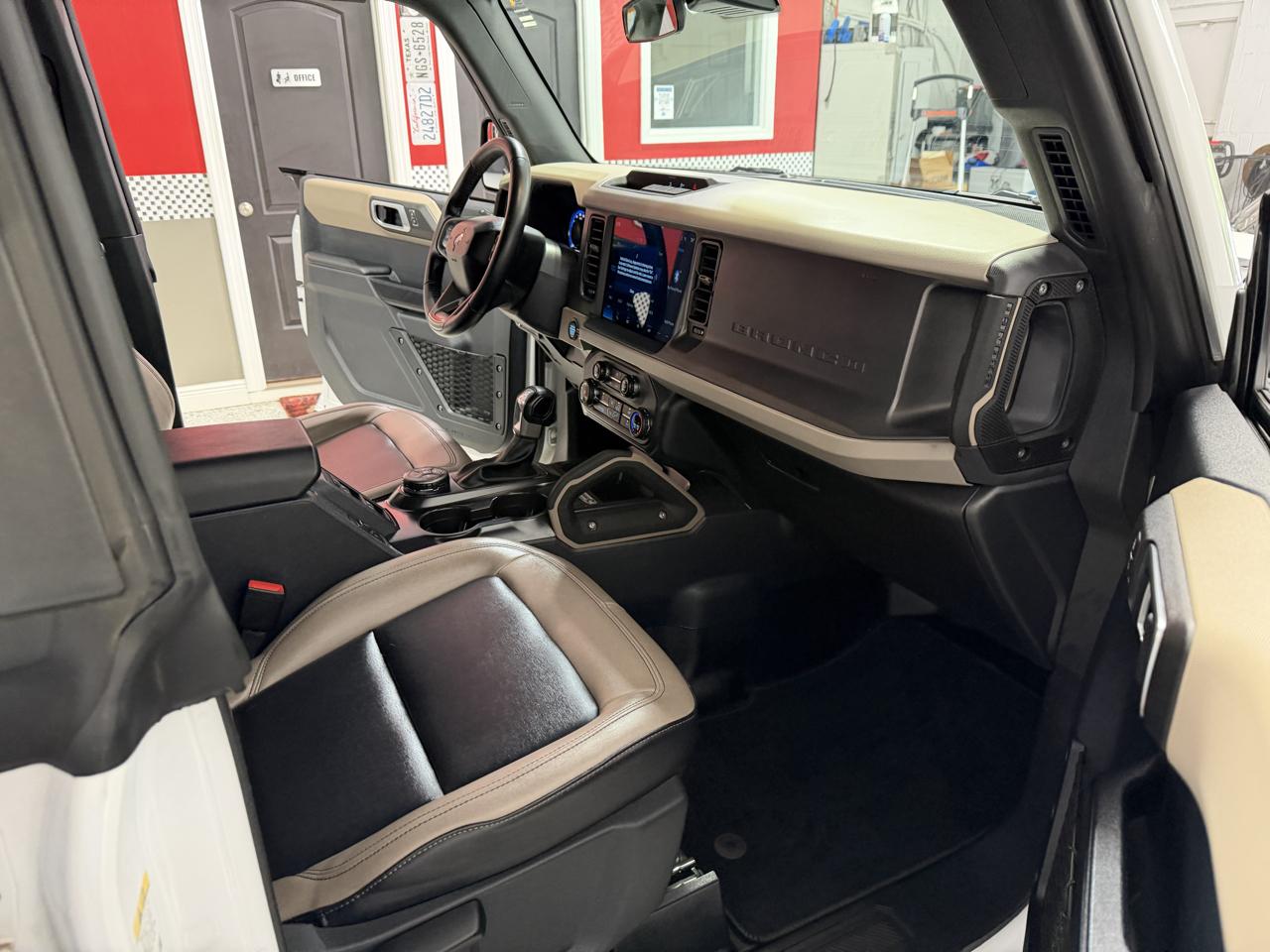 Ford Bronco 4WD  2024