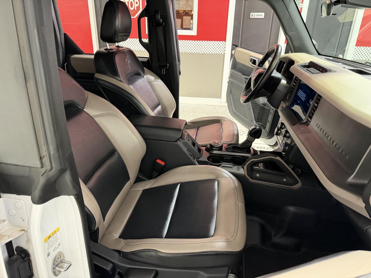 Ford Bronco 4WD  2024