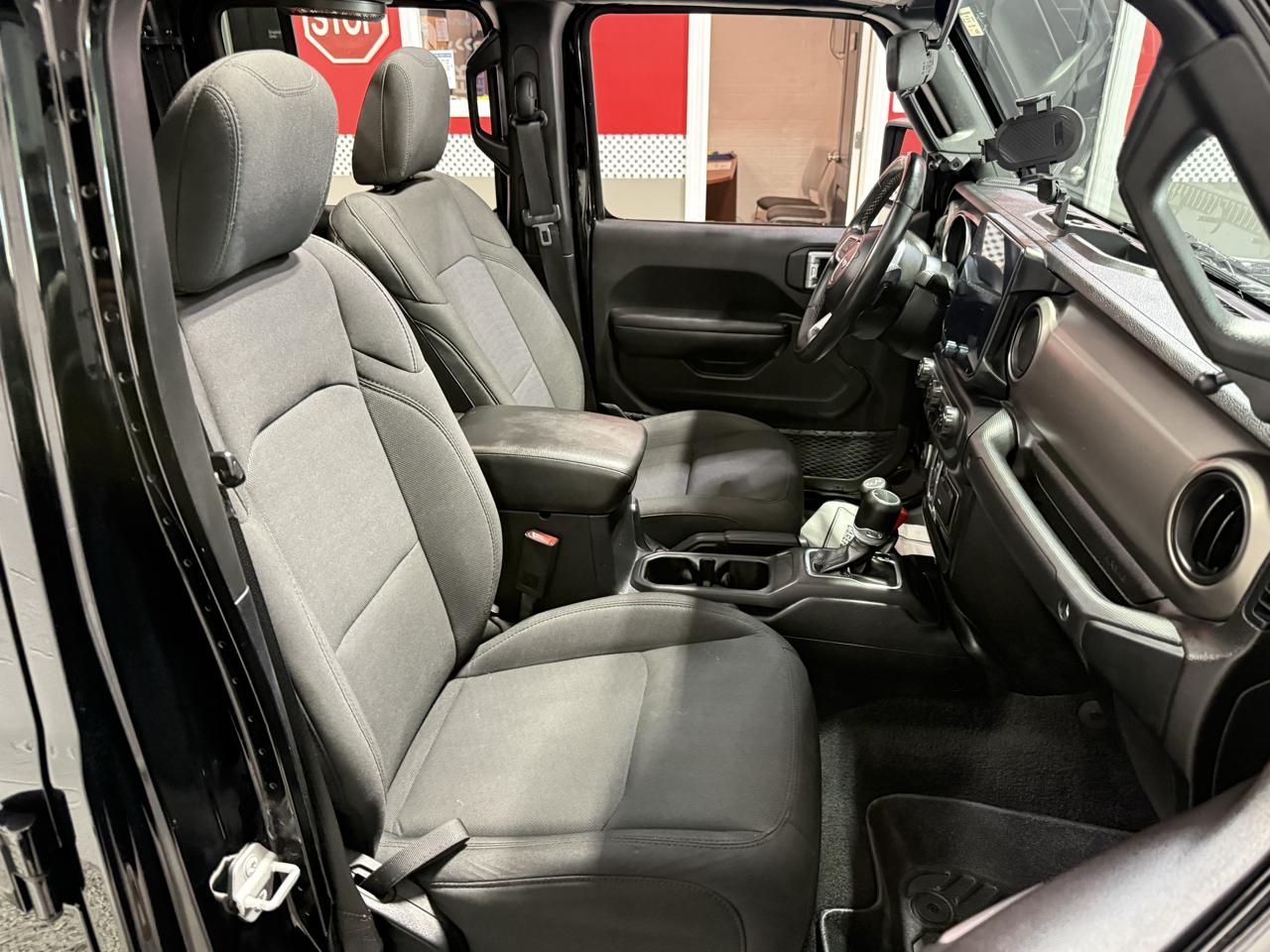 Jeep Gladiator Sport S 2020