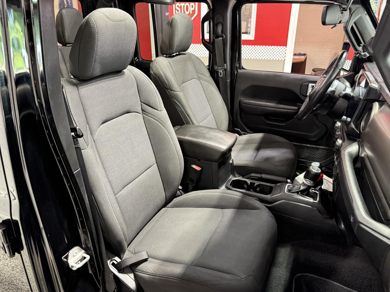 Jeep Gladiator Sport S 2020