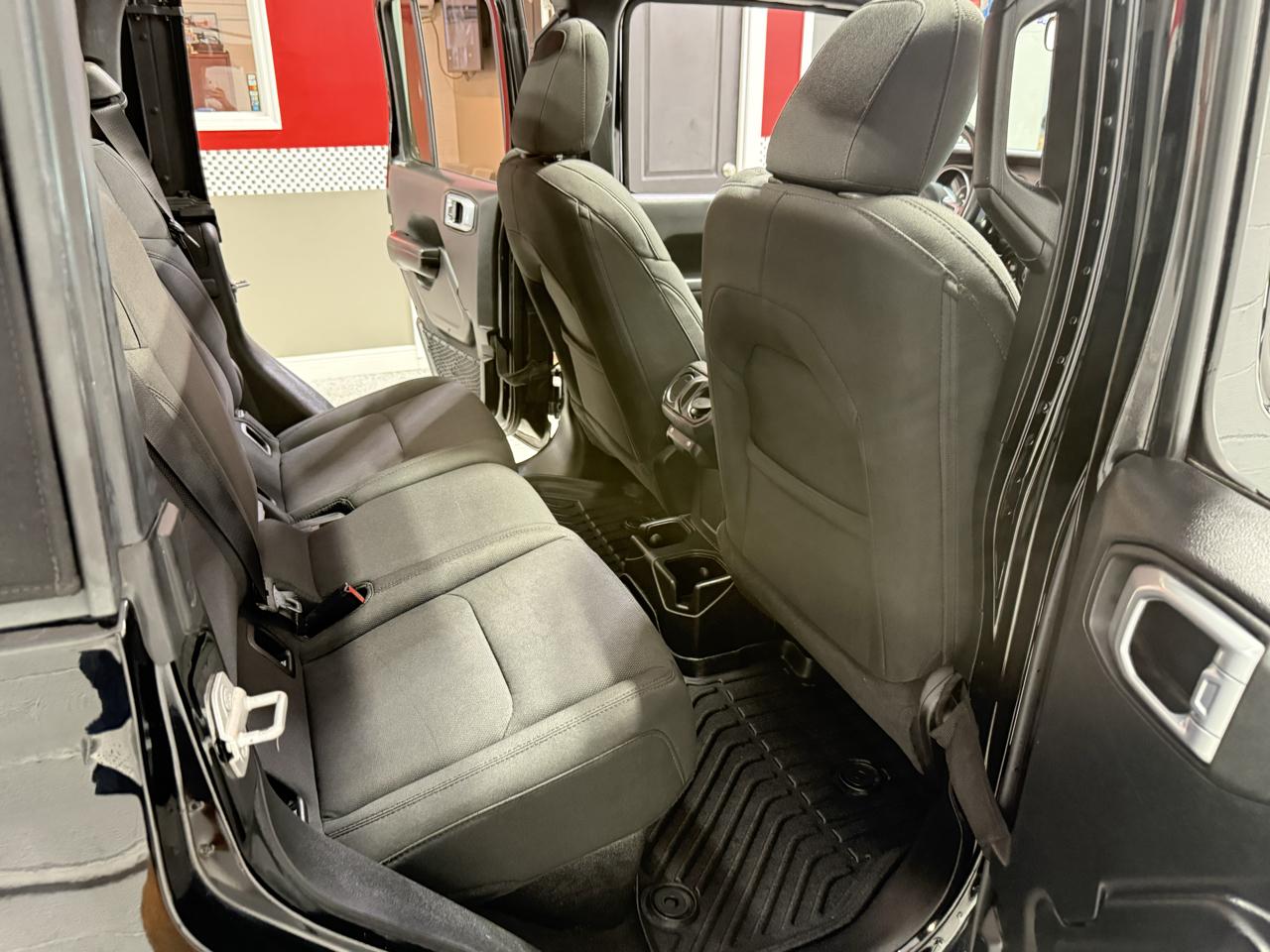Jeep Gladiator Sport S 2020