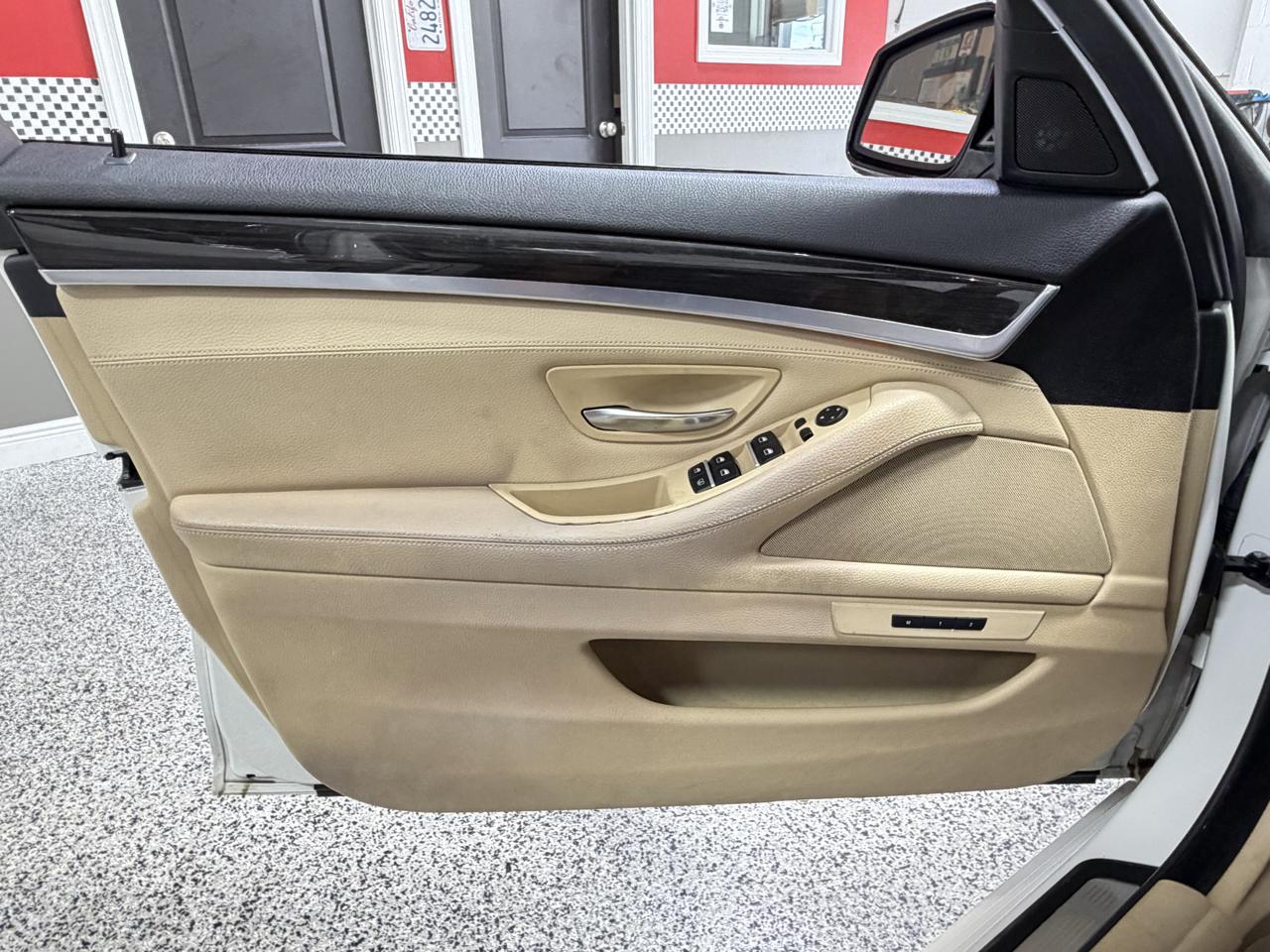 BMW 5 Series  2012
