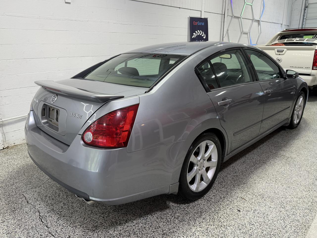 Nissan Maxima 4dr Sdn V6 CVT 3.5 SE 2007
